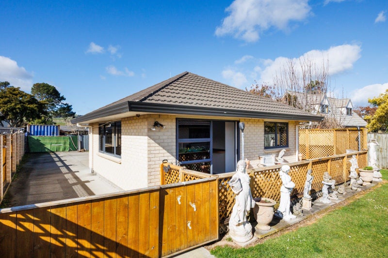 31 Oak Crescent, Ashhurst, Ashhurst - Carousel 24