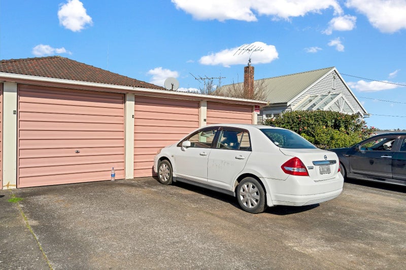 9/58 Allendale Road, Mount Albert, Auckland - Carousel 14