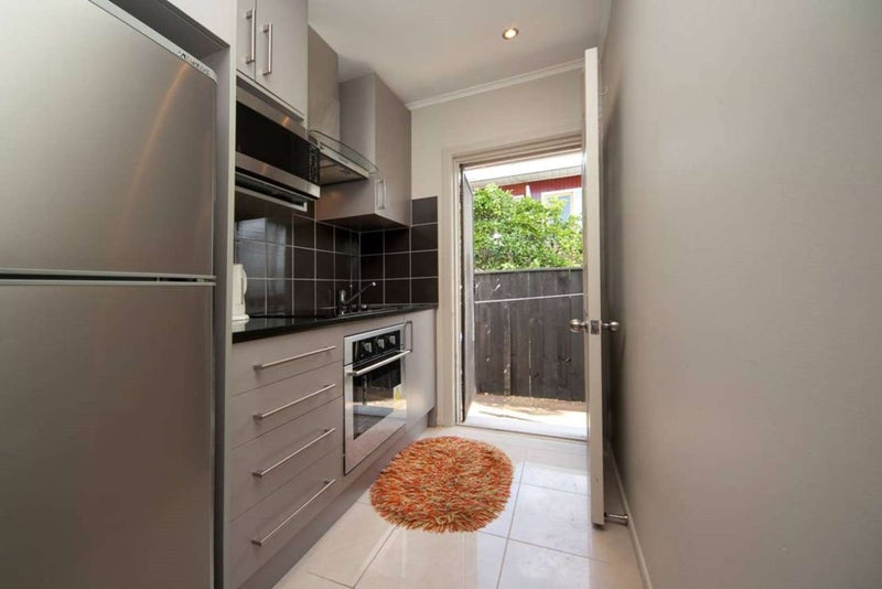 5/58 View Road, Mount Eden, Auckland - Carousel 2