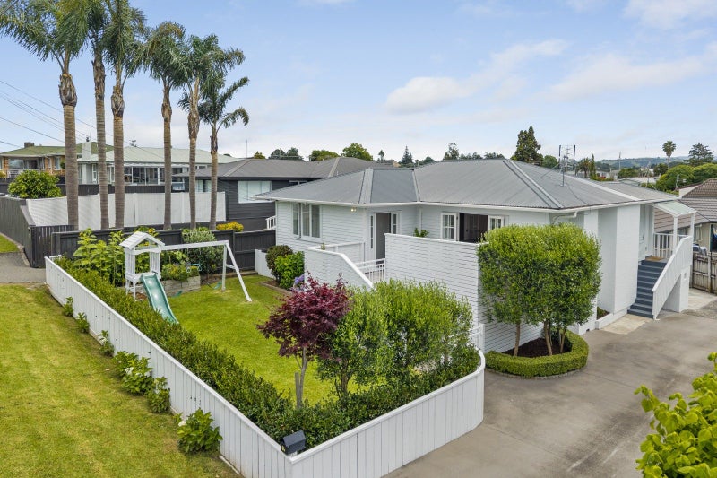 9A Hayes Avenue, Gate Pa, Tauranga - Carousel 1