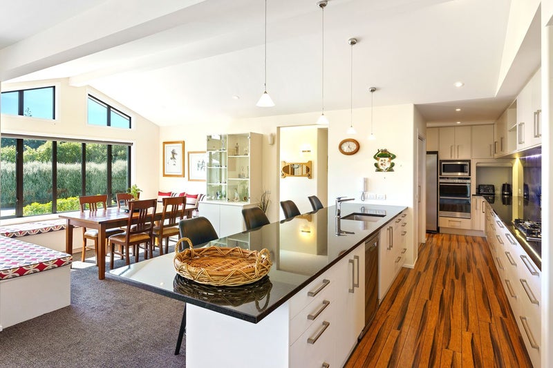 34 Titoki Road, Waikanae Beach, Waikanae - Carousel 2