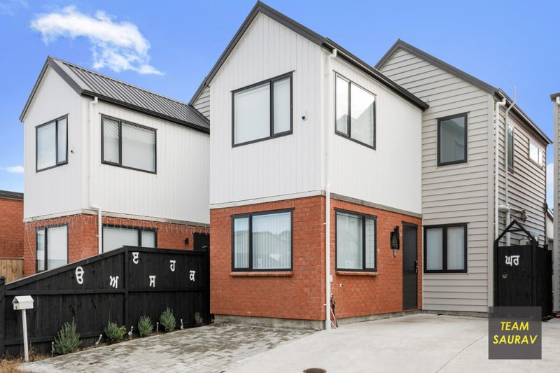 6 Combat Street, Papakura - Carousel 2