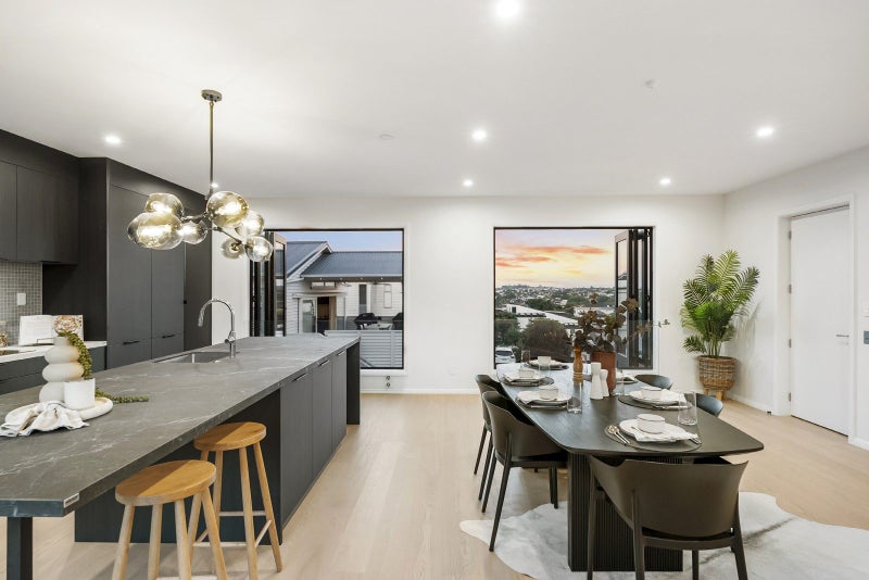 19B Hawera Road, Kohimarama, Auckland City, Auckland - Carousel 2