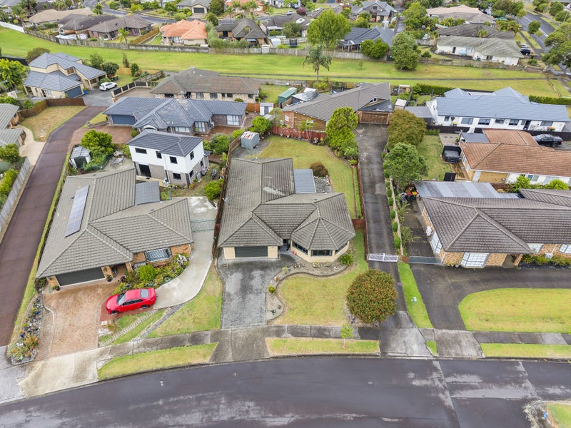 5 Lothian Brae, Wattle Downs, Auckland - Carousel 31