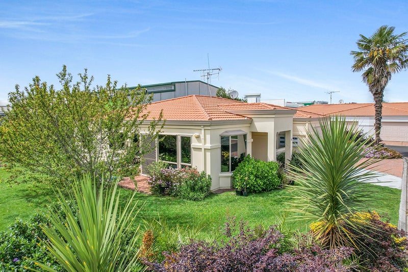 4 Sudbury Court, Rototuna North, Hamilton - Carousel 1