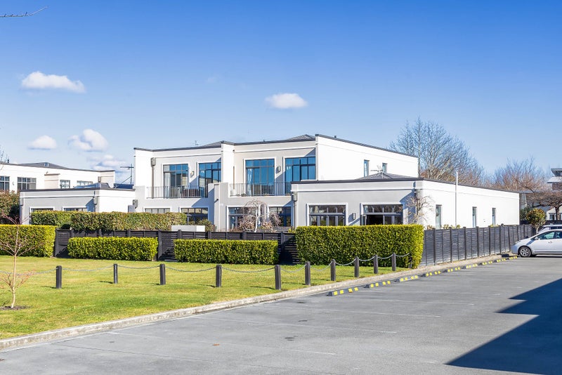 58 Country Club Terrace, Northwood, Christchurch - Carousel 1