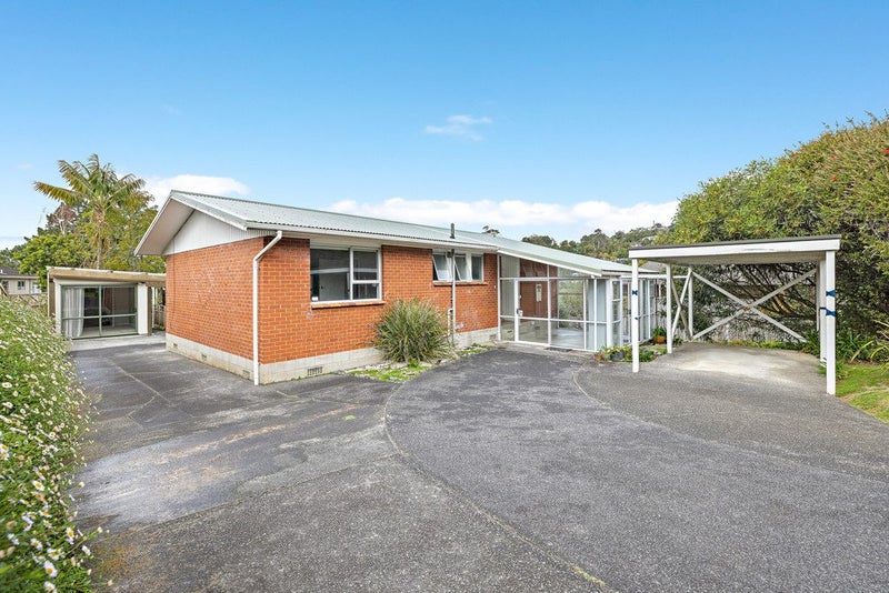 17 Helvetia Drive, Browns Bay, Auckland - Carousel 2