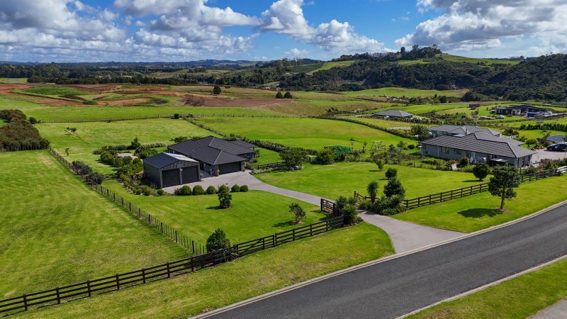 3 Fernbird Grove, Kerikeri, Kerikeri - Carousel 1