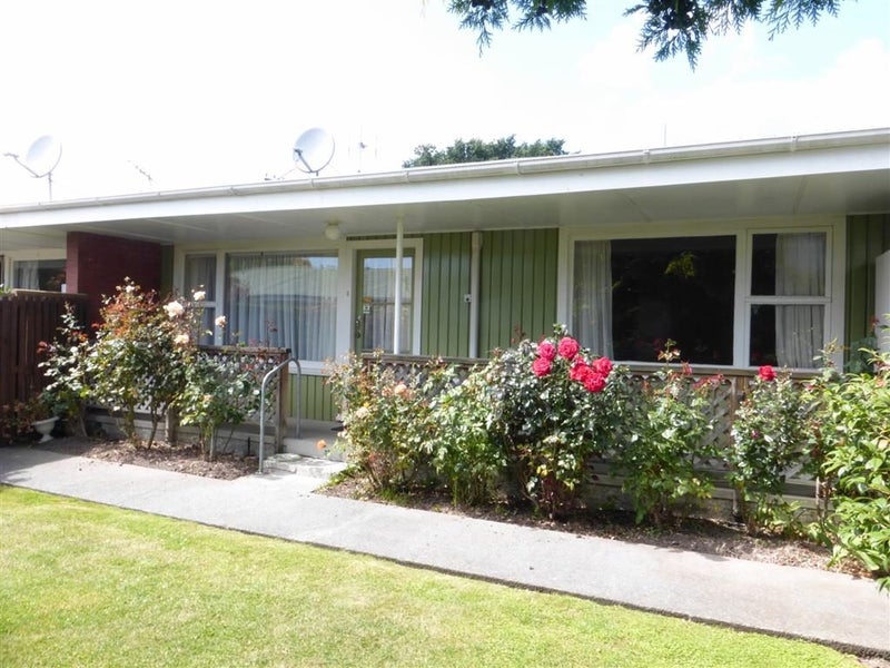 2/7A Curletts Road, Sockburn, Christchurch - Carousel 1