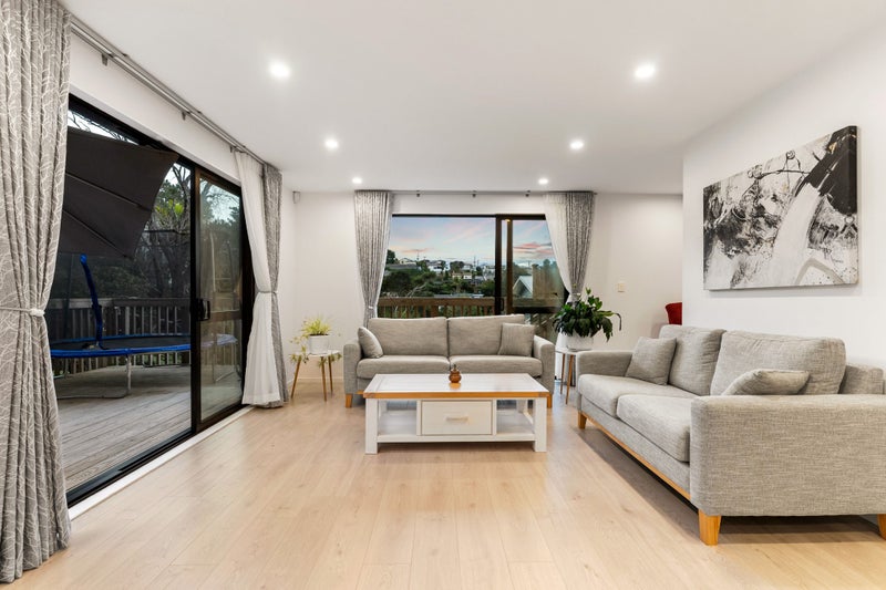 76A Mountbatten Avenue, Hillcrest, Auckland - Carousel 2