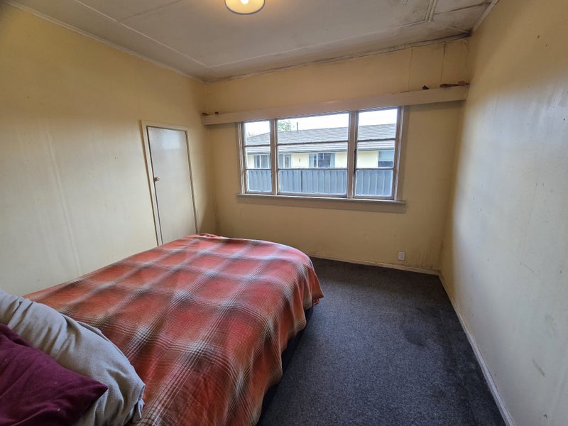 138 Clyde Street, Balclutha - Carousel 2