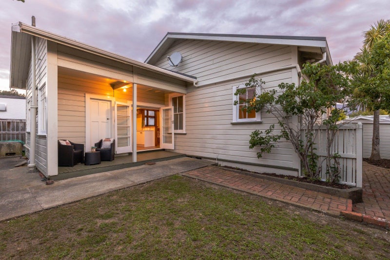 67 Halifax Street East, The Wood, Nelson - Carousel 23