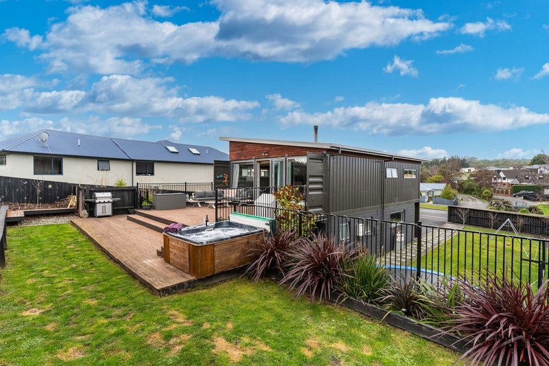 12 Friendship Drive, Waldronville, Dunedin - Carousel 1