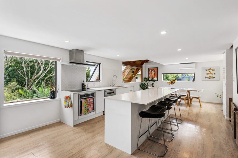 18 Marlborough Avenue, Glenfield, Auckland - Carousel 2