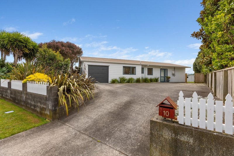 10 Meade Place, Bell Block, New Plymouth - Carousel 2