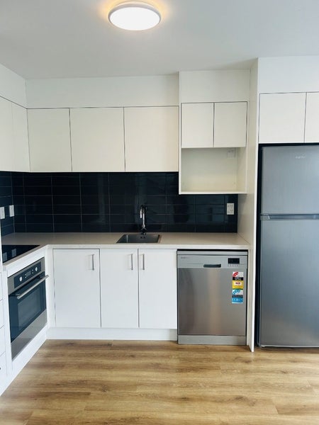 6/280 Bealey Avenue, Christchurch Central, Christchurch - Carousel 2