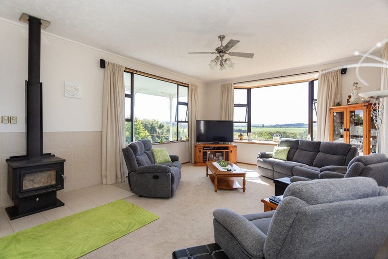 5 Whickham Street, Maheno, Oamaru - Carousel 2