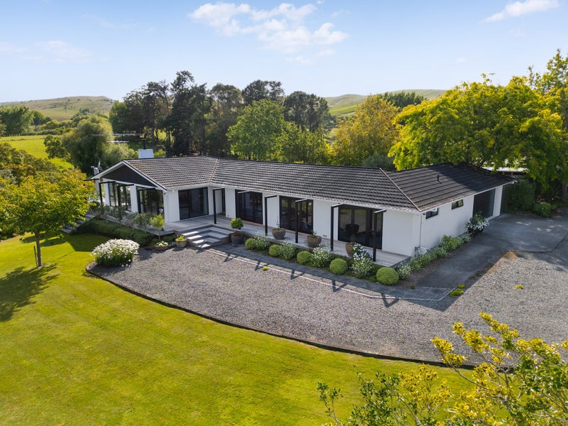 525 Masterton Castlepoint Road, Te Ore Ore, Masterton - Carousel 27
