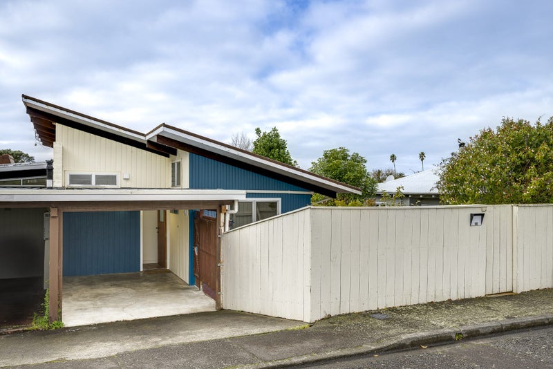 9A Selwyn Road, Hospital Hill, Napier - Carousel 1
