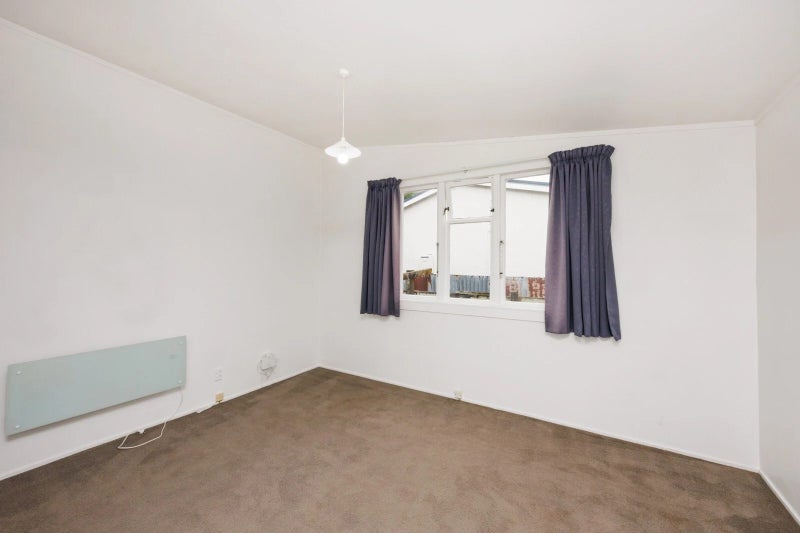 8 Rolleston Street, Hokowhitu, Palmerston North - Carousel 2