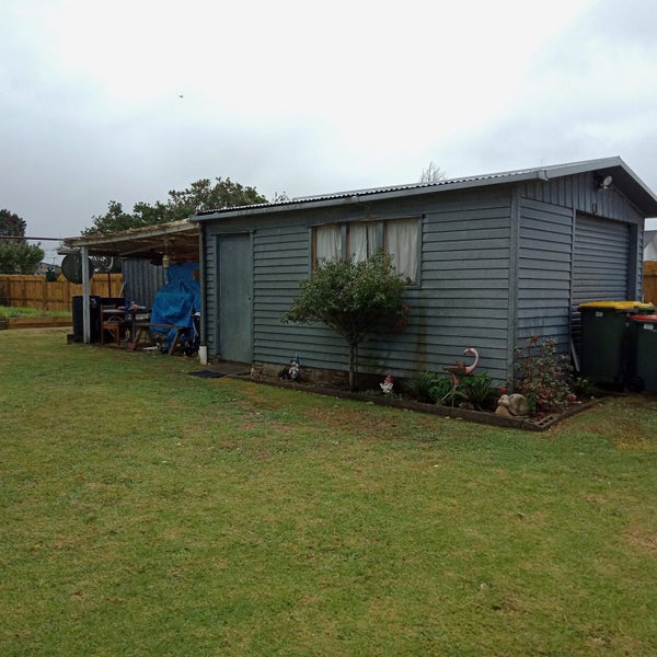 2 Cambridge Road, Manurewa, Auckland - Carousel 15