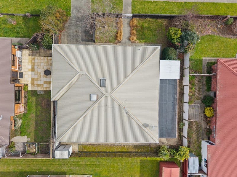 2 Westhaven Place, Redwoodtown, Blenheim - Carousel 21