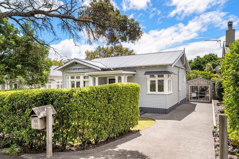 66 Calgary Street, Mount Eden, Auckland - Carousel 1