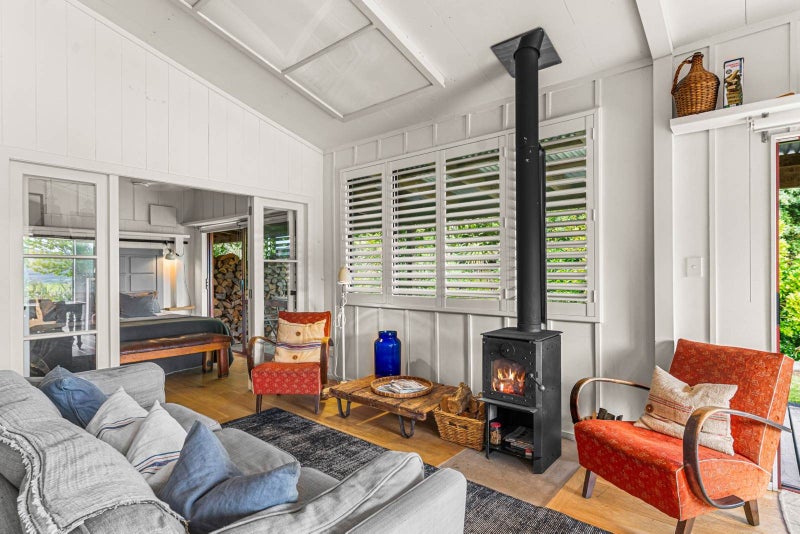 470 Tara Road, Kaiwaka - Carousel 2