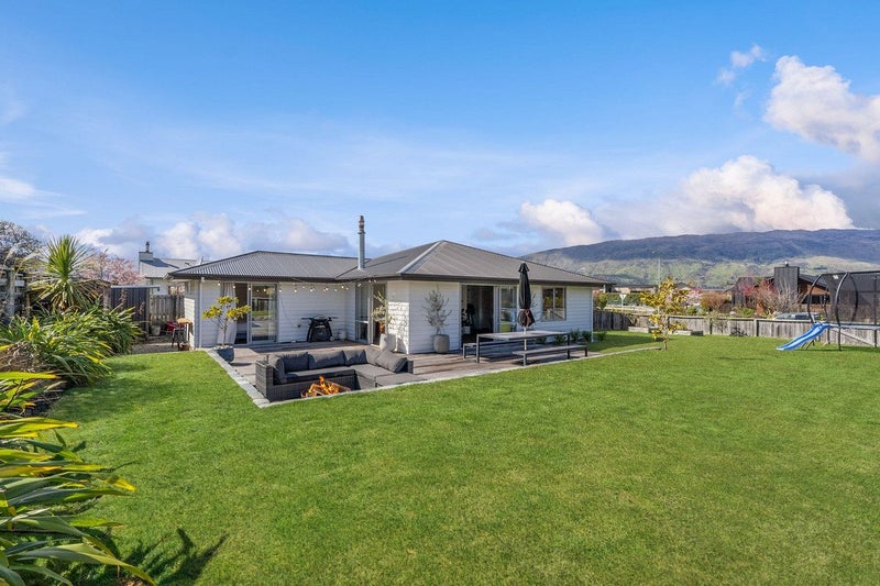 40 West Meadows Drive, Wanaka - Carousel 1