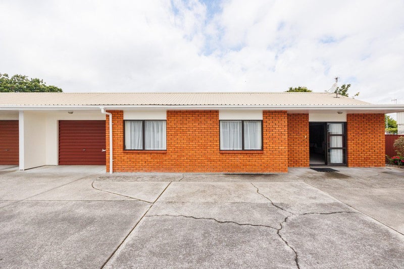 3B Denbigh Square, Feilding - Carousel 2