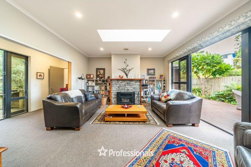 24 Natusch Road, Belmont, Lower Hutt - Carousel 2
