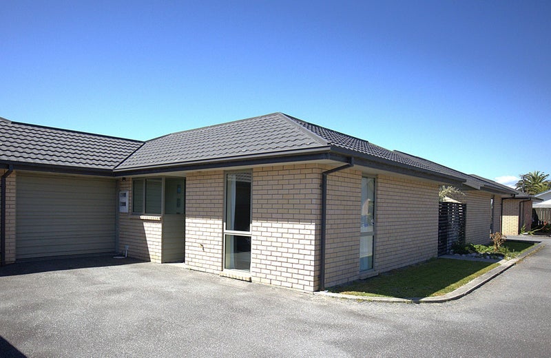 15A Queen Street, Westport, Westport - Carousel 1