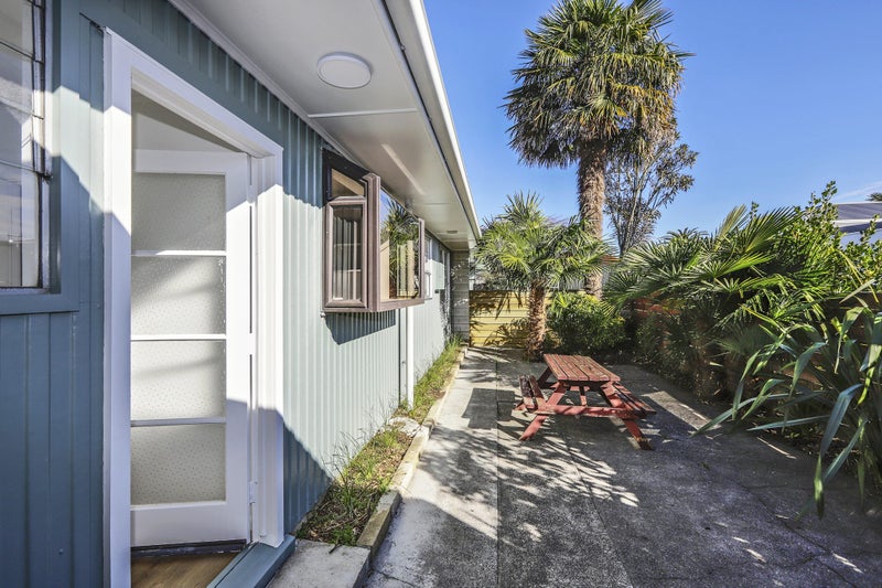 3/204 Grays Road, Saint Leonards, Hastings - Carousel 2