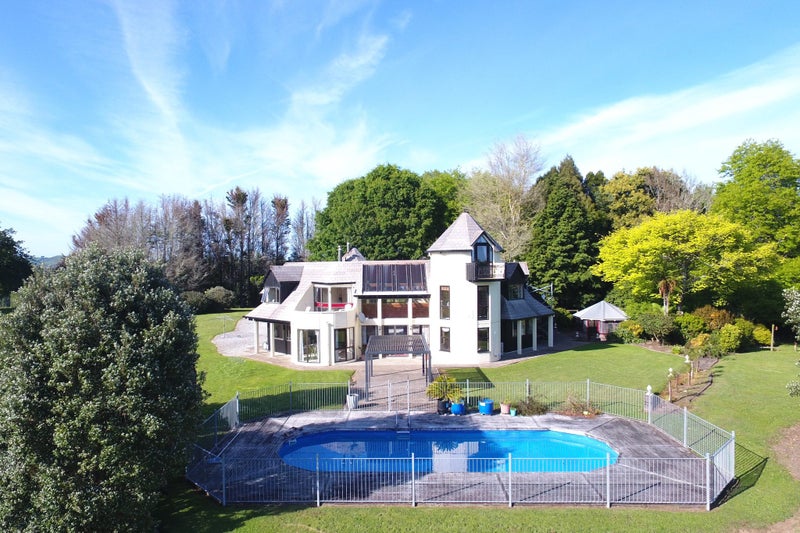 127 Tate Road, Te Kuiti - Carousel 1