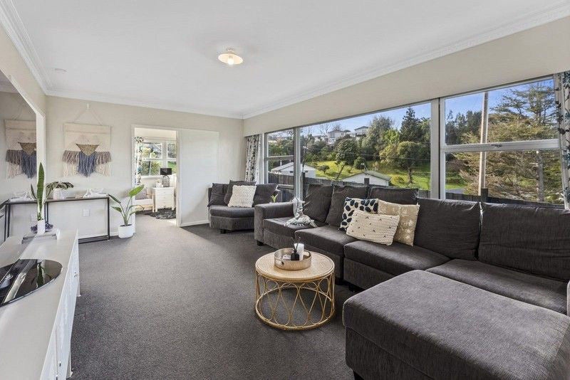51 Memorial Drive, Parahaki, Whangarei - Carousel 2