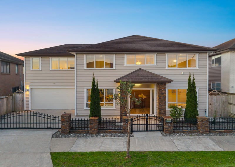 5 Creggan Crescent, Flat Bush, Manukau City, Auckland - Carousel 1