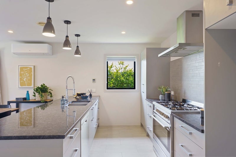 7 Mahia Lane, Waikanae - Carousel 2