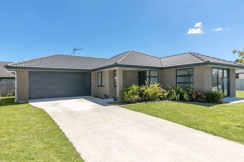 12 Astor Avenue, Dinsdale, Hamilton - Carousel 2