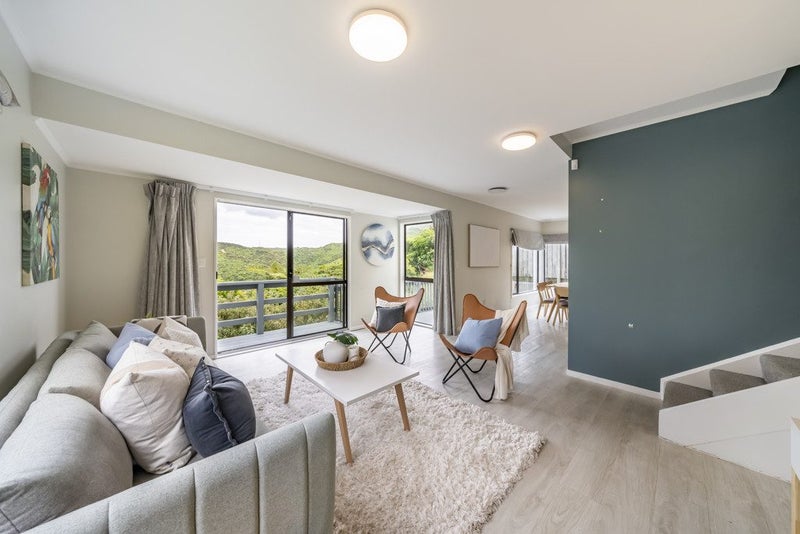 66 Woodhouse Avenue, Karori, Wellington - Carousel 2