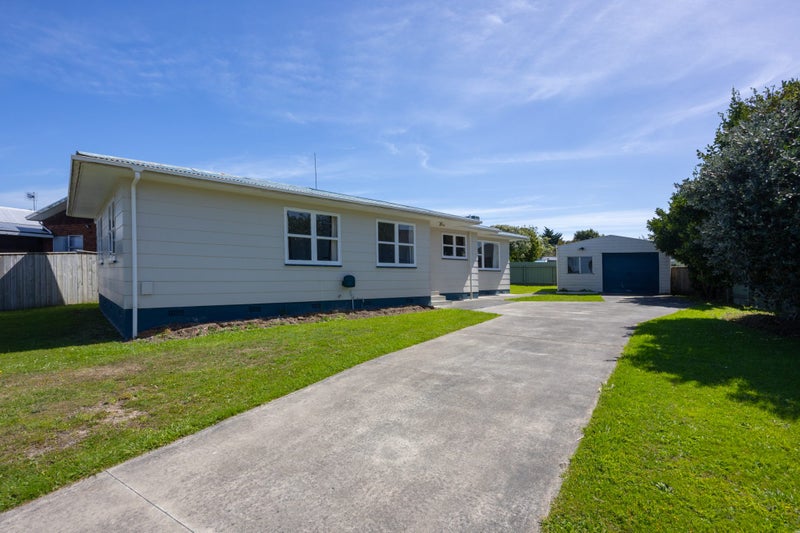 28 Dewe Avenue, Feilding, Feilding - Carousel 1