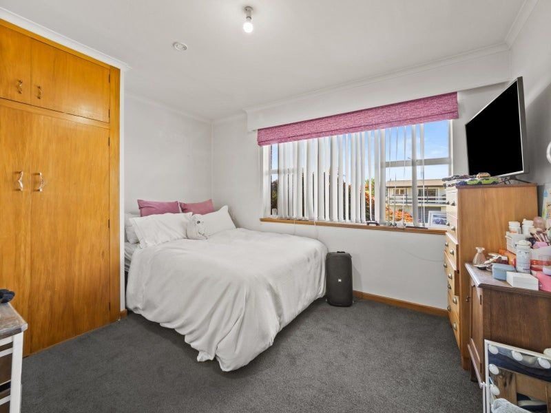 13 Bathurst Street, Allenton, Ashburton - Carousel 11