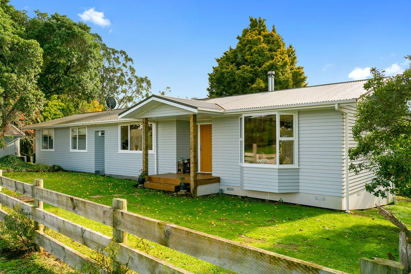 350 Te Tahi Road, Puketotara, Te Awamutu - Carousel 1