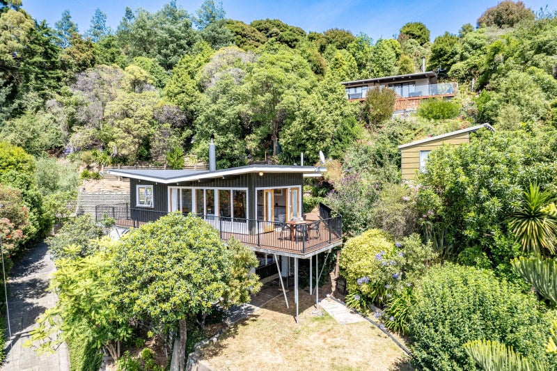 1 Kingfisher Road, Takamatua, Takamatua - Carousel 1