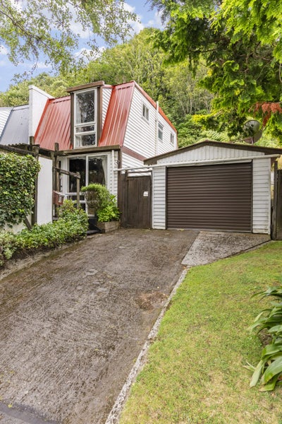 22B Ranelagh Street, Karori, Wellington - Carousel 2