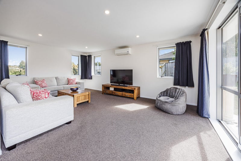 15 Millbrae Place, Pokeno - Carousel 2