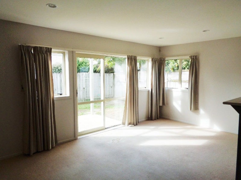 8/103 Swanson Road, Henderson, Auckland - Carousel 1