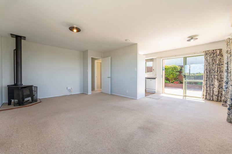 5 Ellesmere Place, Oceanview, Timaru - Carousel 2