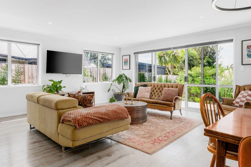 15 Marjoriefield Mews, Fitzroy, Hamilton - Carousel 2