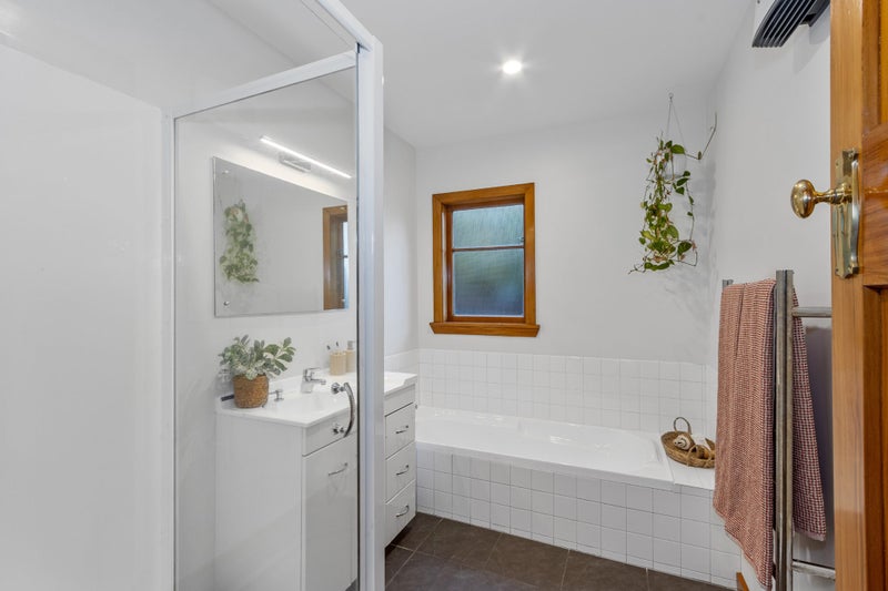 2 Spring Grove Street, Spreydon, Christchurch - Carousel 13