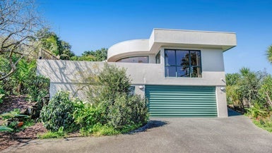 13 Jelas Road, Red Beach, Red Beach - Carousel 1